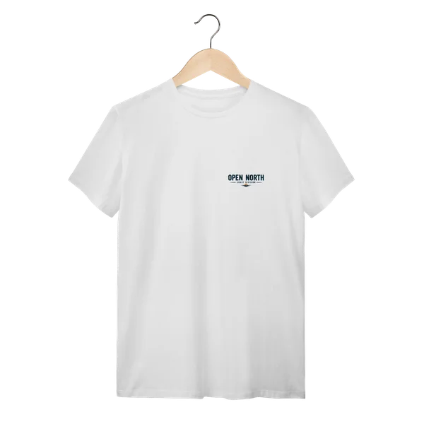Camiseta Coast — Branco — mockup oficial, frente